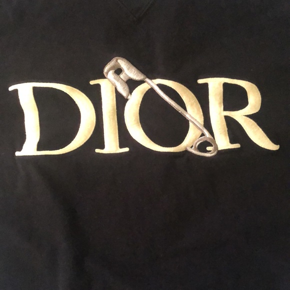 dior pin tee